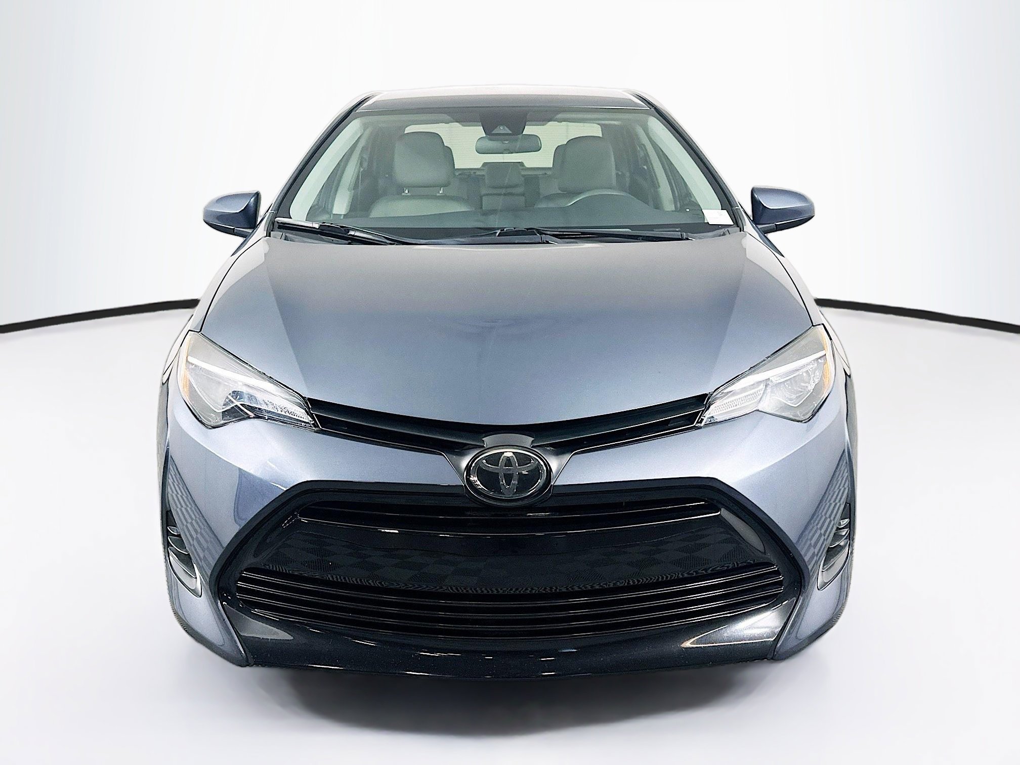 Used 2019 Toyota Corolla LE FWD image 2