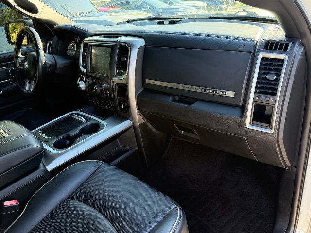 Used 2017 RAM 1500 Limited RWD image 17