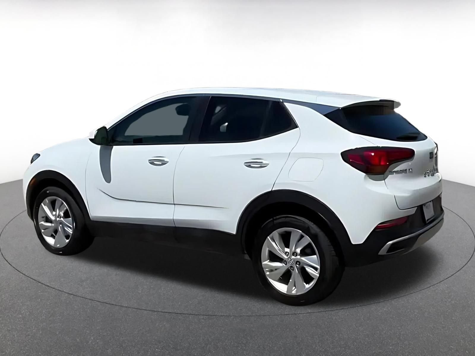 Used 2025 Buick Encore GX Preferred FWD image 11
