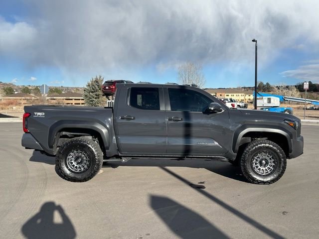 Used 2024 Toyota Tacoma TRD Off-Road w/ TRD Off Road Premium Package image 5