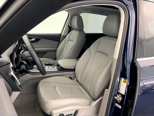 Certified 2023 Audi Q7 2.0T Premium w/ Convenience Package AWD/4WD image 5