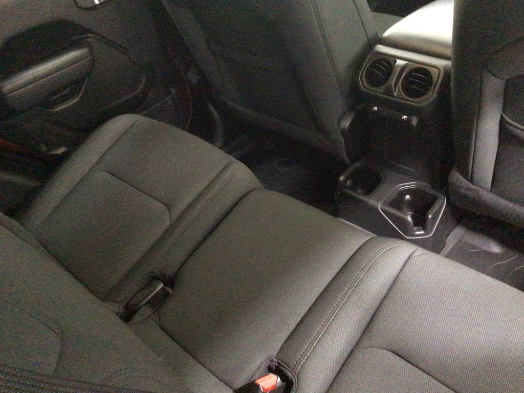Used 2022 Jeep Gladiator Sport AWD/4WD image 26