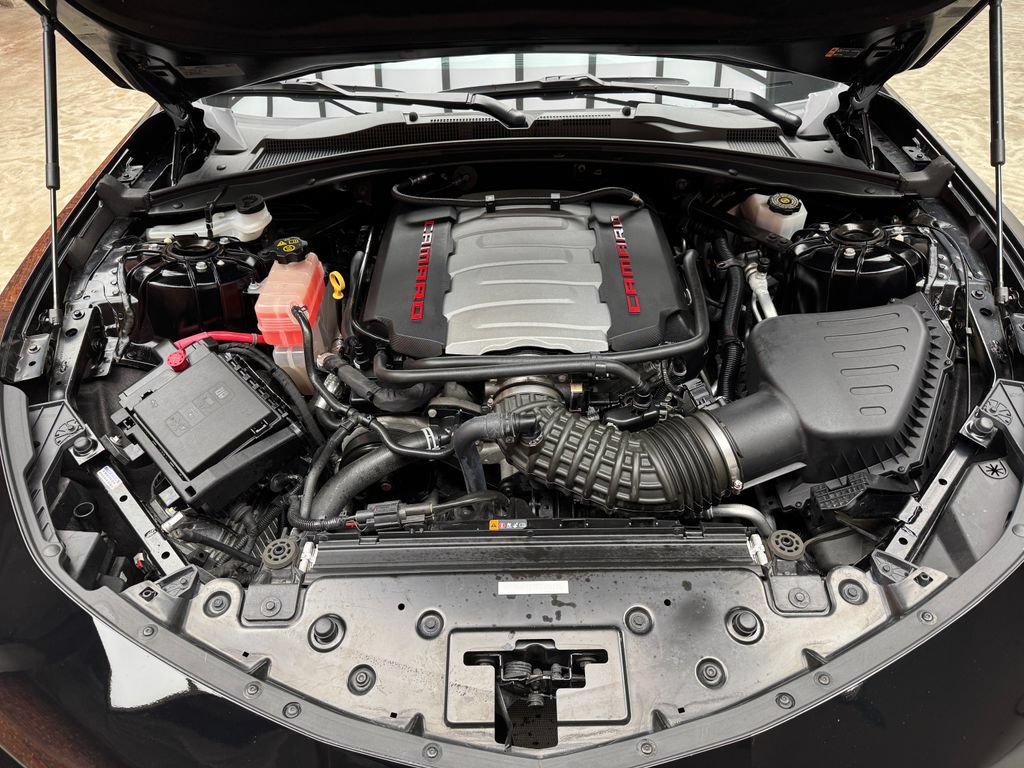 Used 2016 Chevrolet Camaro SS RWD image 27