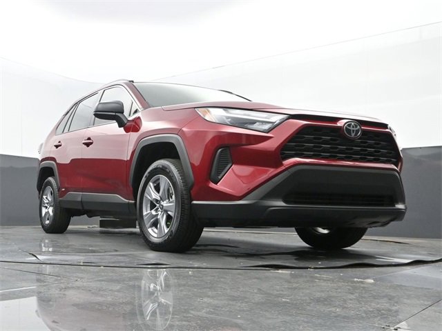 Used 2025 Toyota RAV4 LE image 24