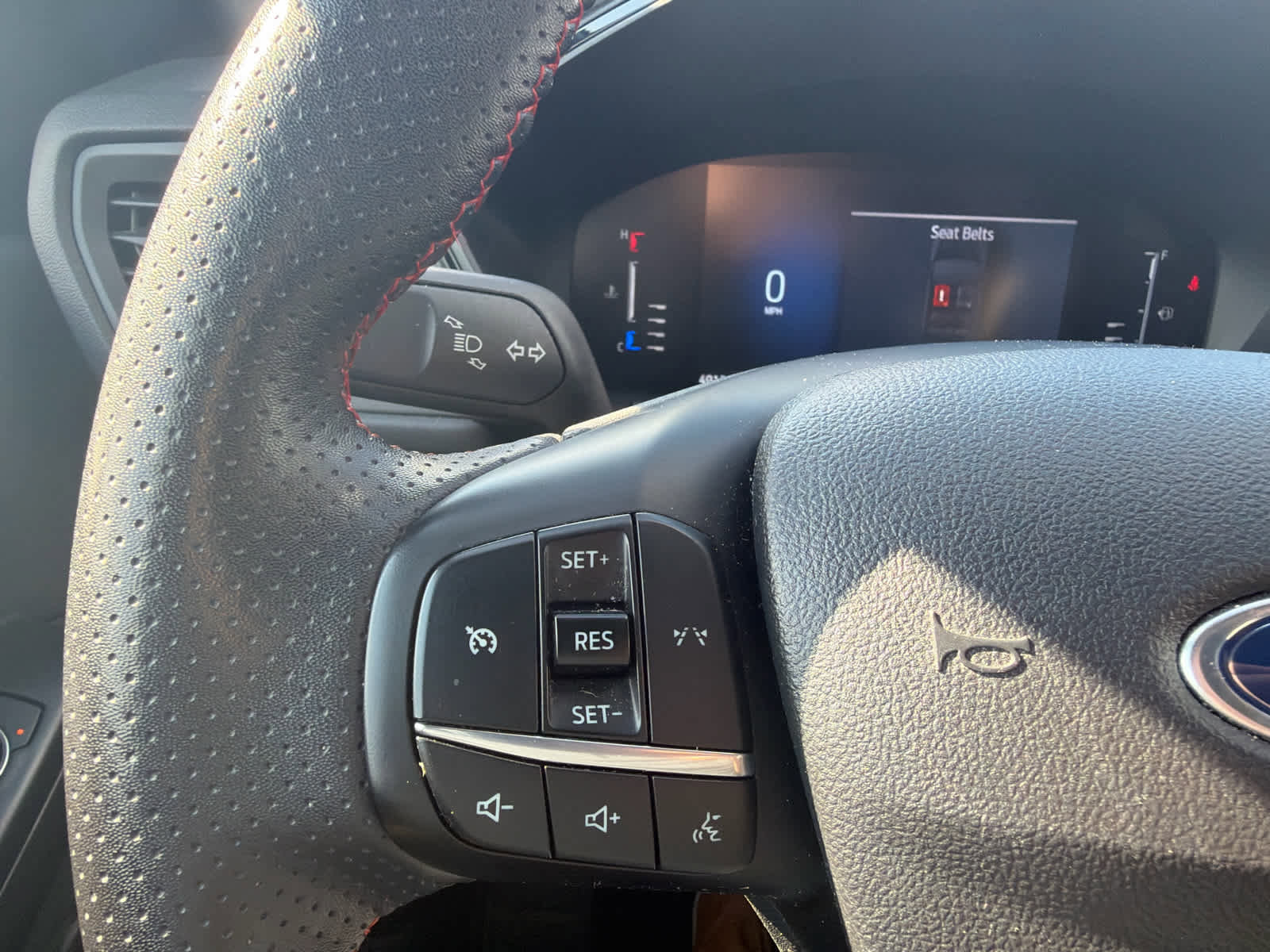 Used 2024 Ford Escape ST-Line FWD image 13