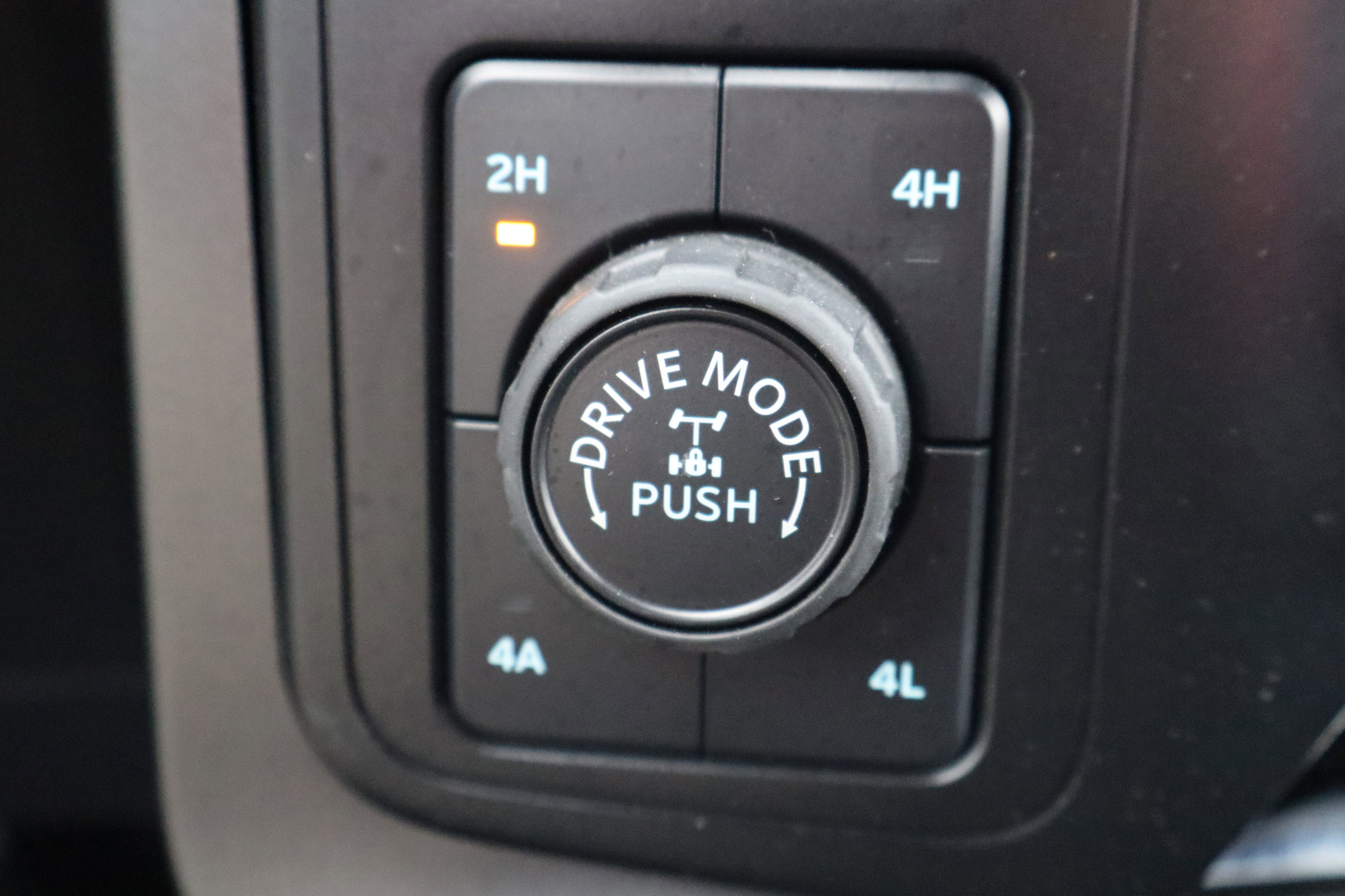 Used 2024 Ford F150 Lariat w/ Equipment Group 502A High AWD/4WD image 28
