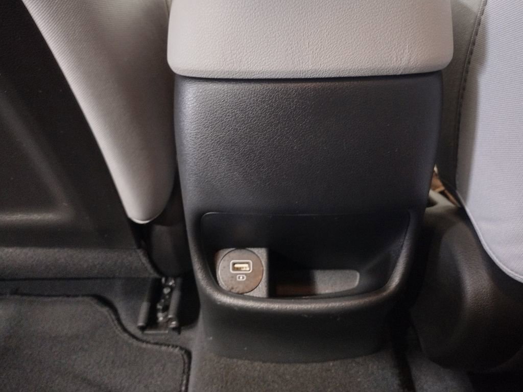Certified 2023 Hyundai Kona SE w/ Cargo Package image 32
