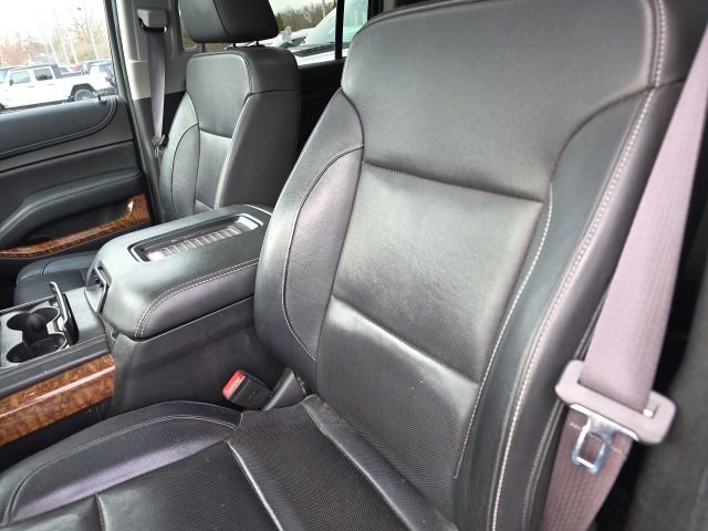 Used 2017 Chevrolet Suburban Premier image 16