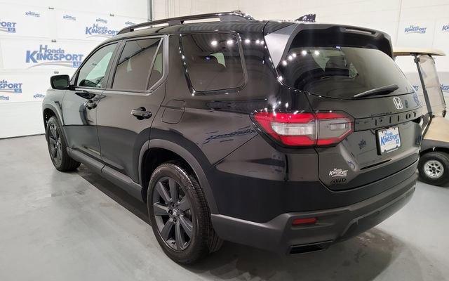 Used 2026 Honda Pilot Sport image 6