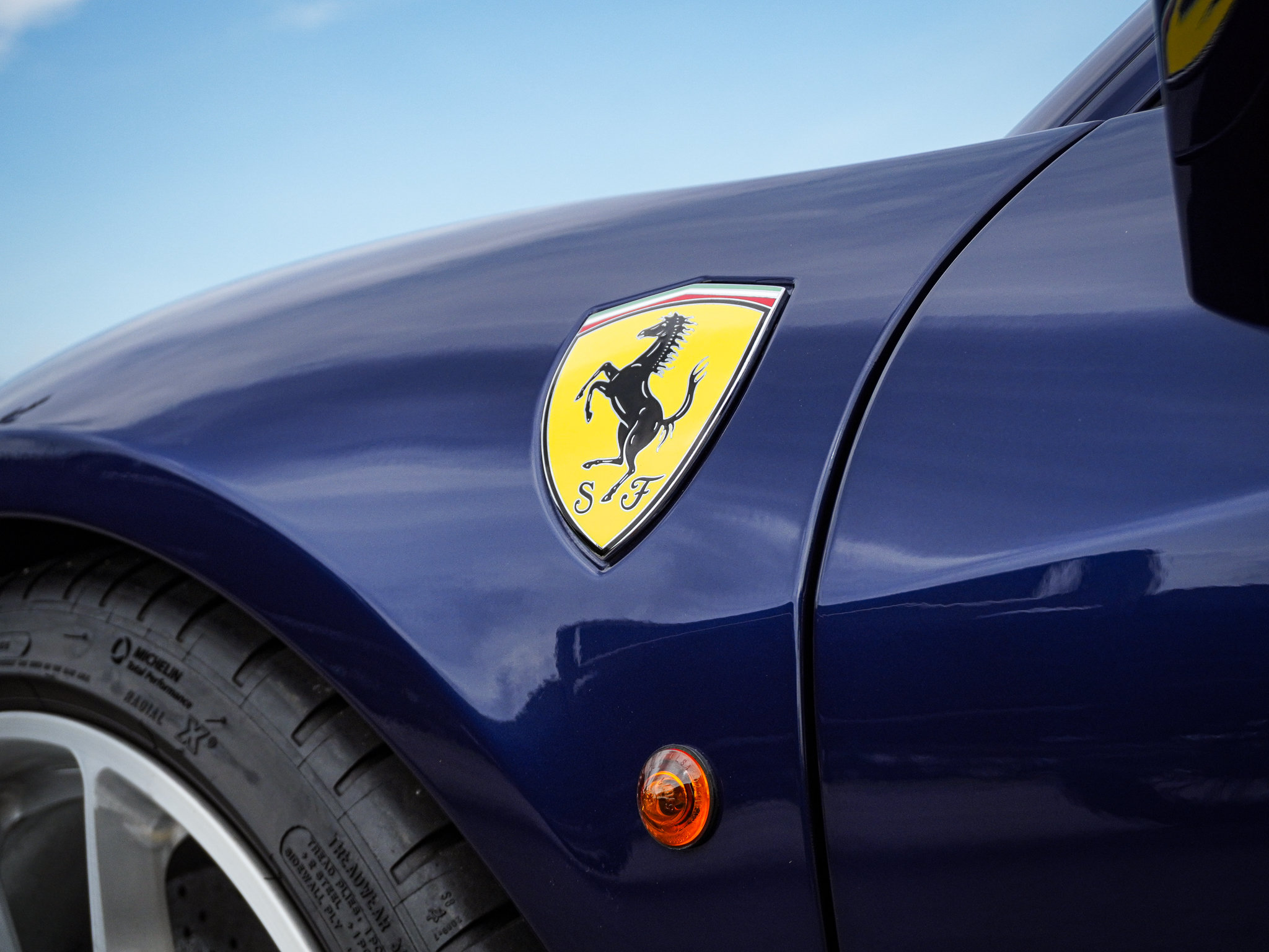 Used 2013 Ferrari 458 Italia Coupe RWD image 9