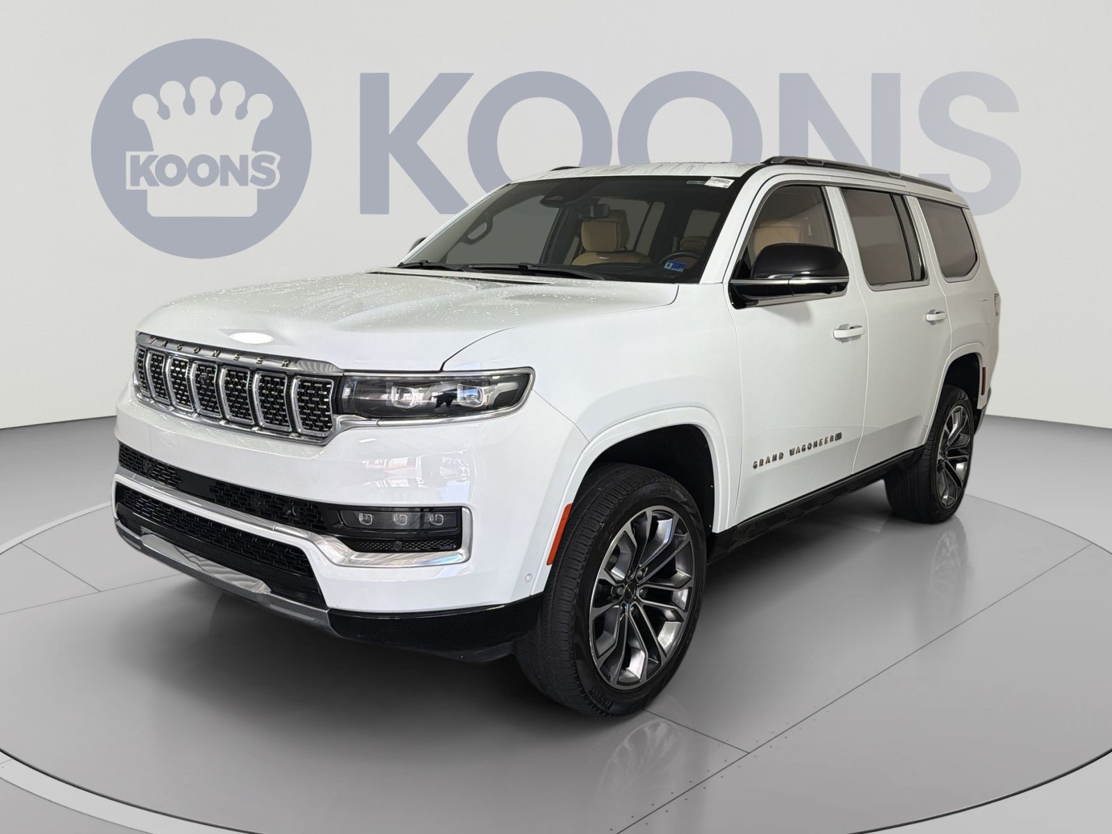 Used 2023 Jeep Grand Wagoneer Series III AWD/4WD image 1