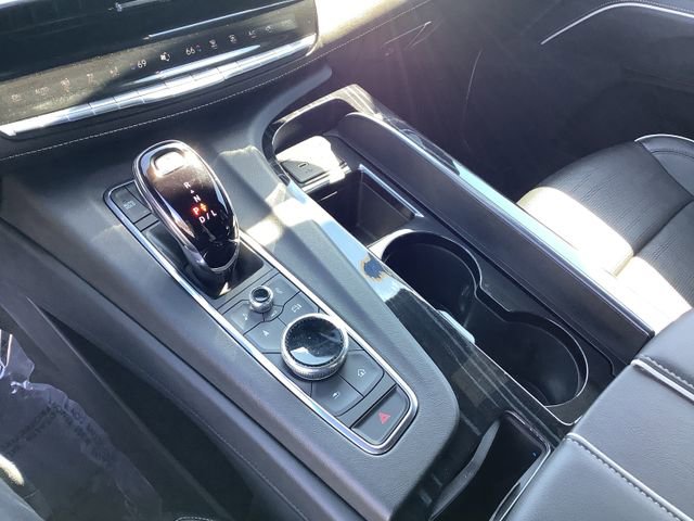 Used 2022 Cadillac Escalade ESV Sport w/ Touring Package image 18
