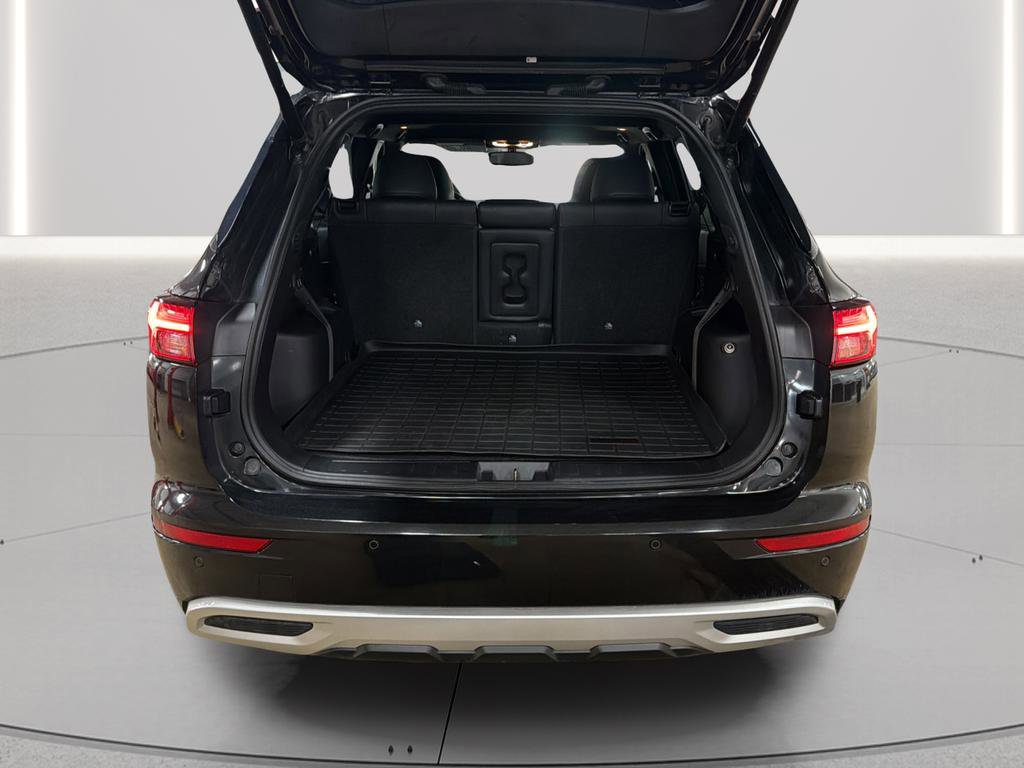 Used 2022 Mitsubishi Outlander SEL AWD/4WD image 16