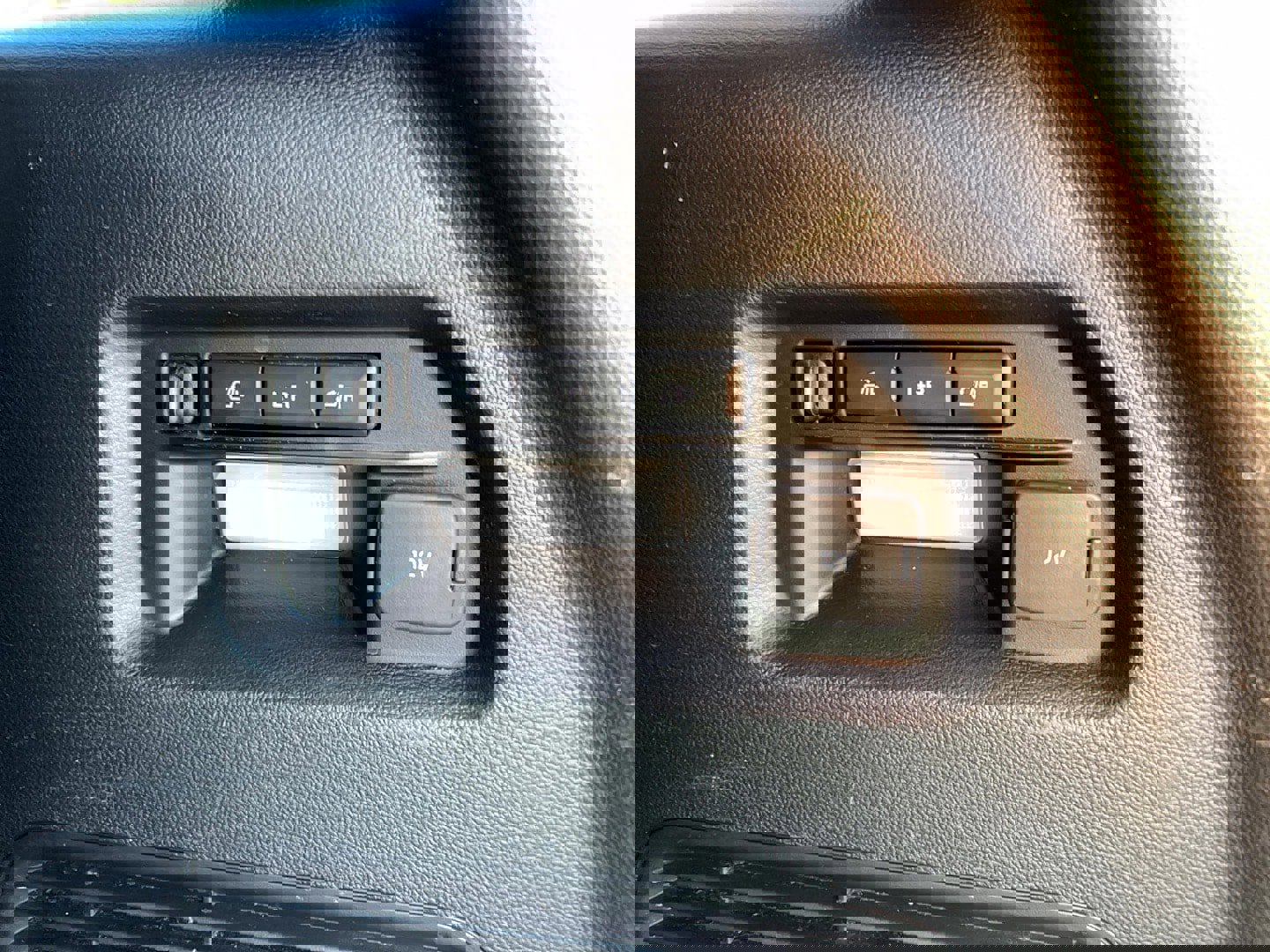 Used 2021 Ford Explorer ST w/ Equipment Group 401A AWD/4WD image 32