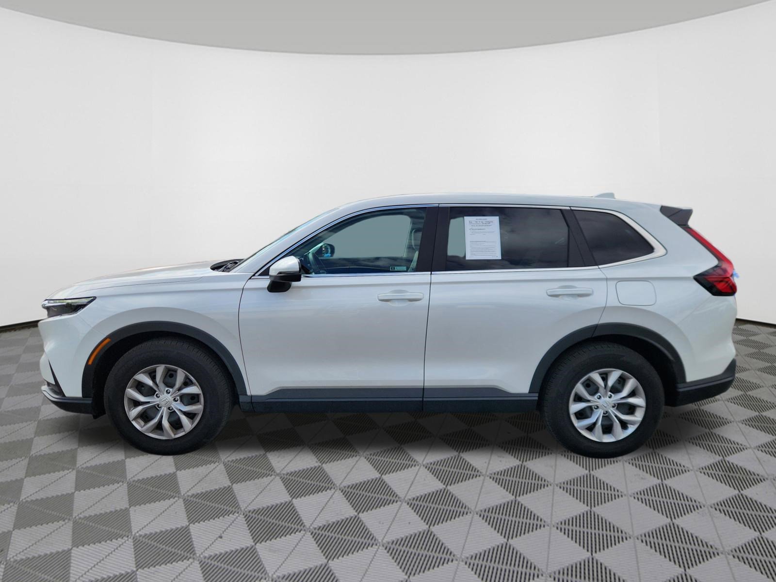 Used 2026 Honda CR-V LX image 5