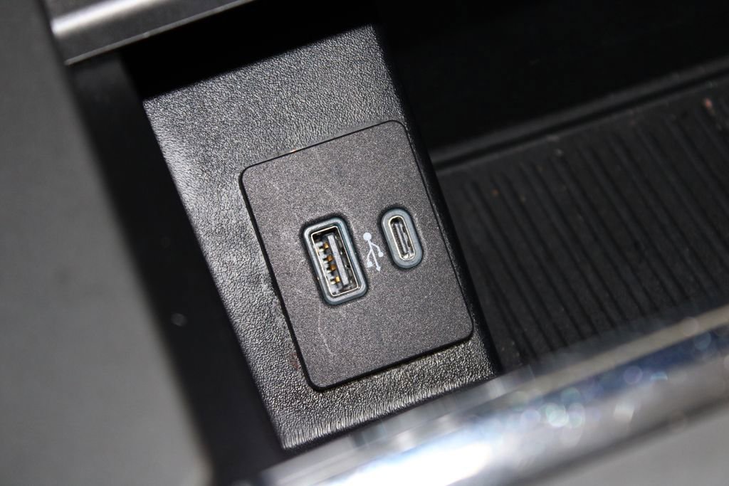 Used 2021 Ford Expedition XLT image 49