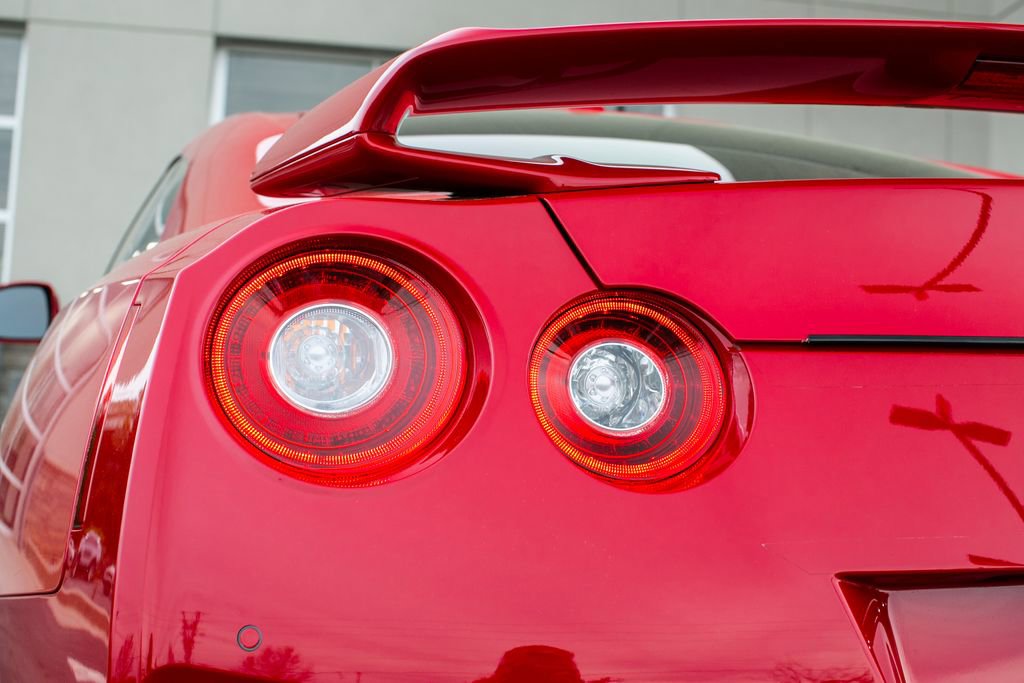 Used 2023 Nissan GT-R Premium w/ Floor Mat Package image 20