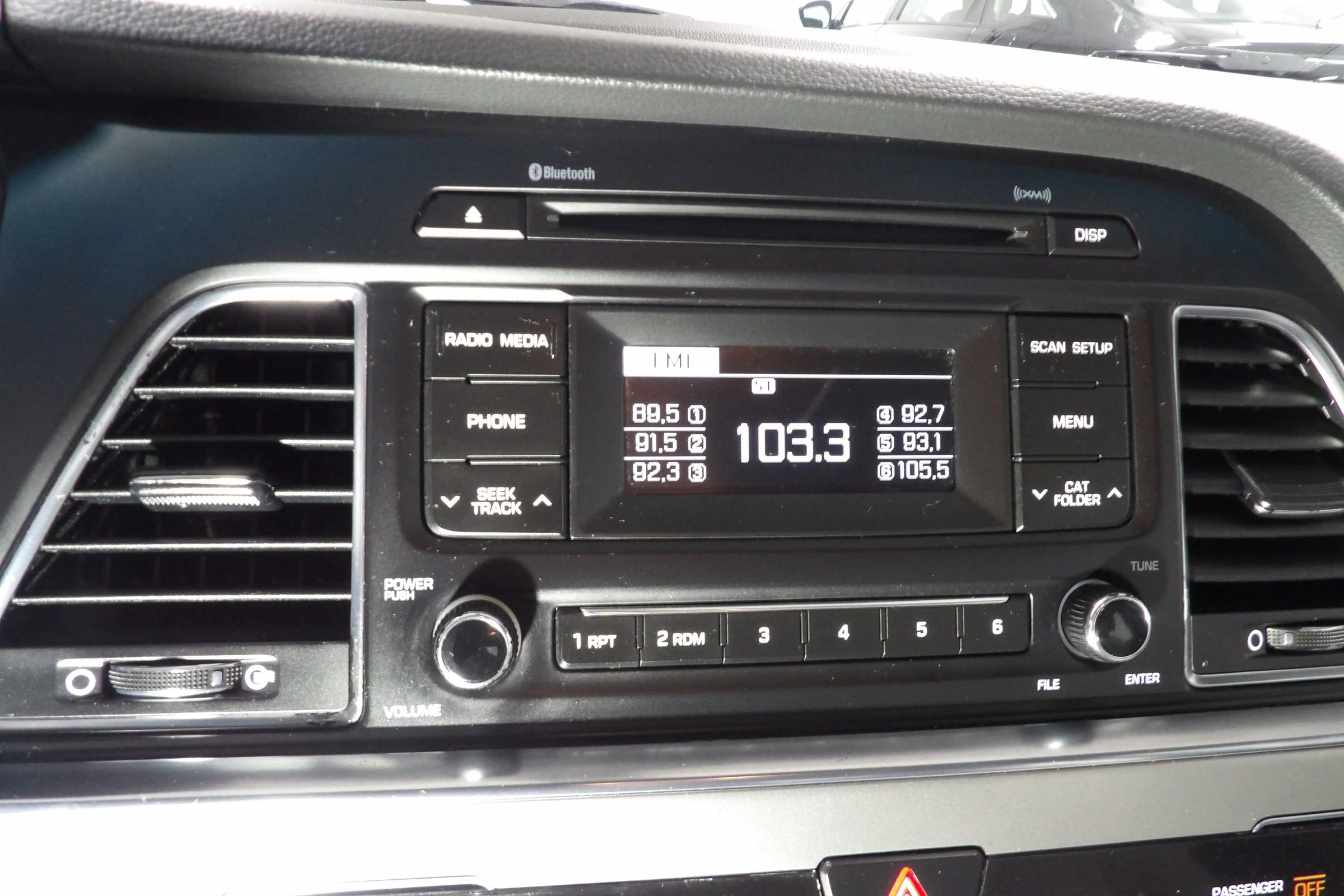 Used 2017 Hyundai Sonata SE image 15