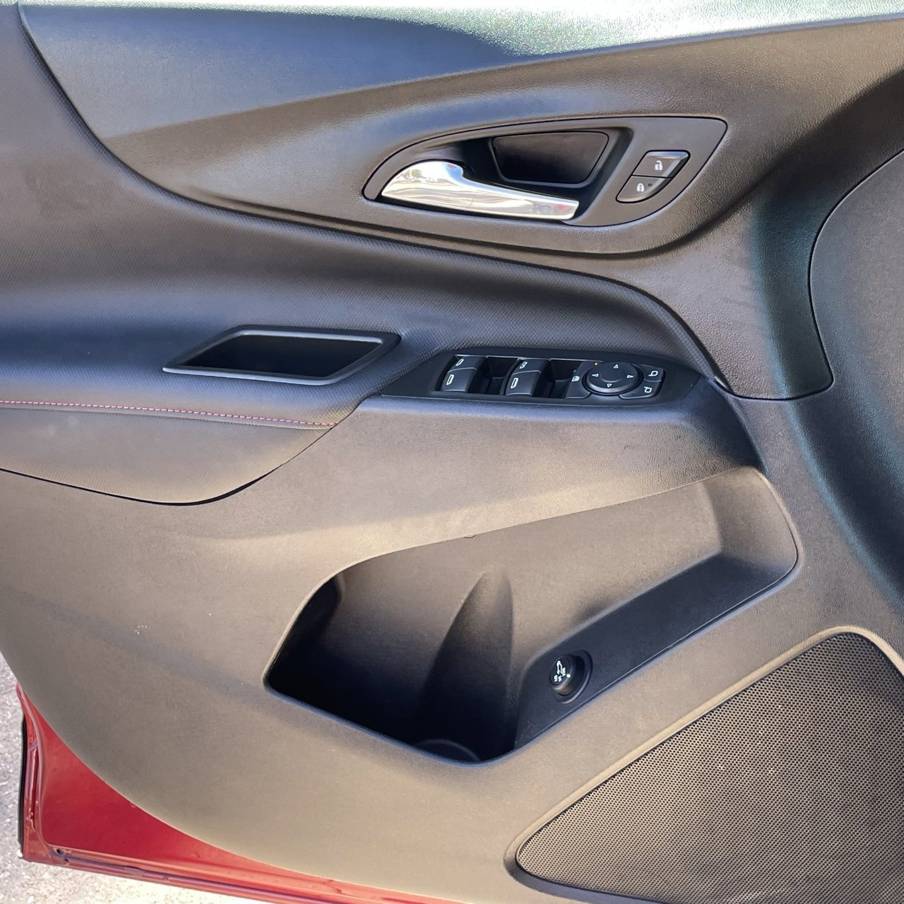 Used 2024 Chevrolet Equinox RS image 20