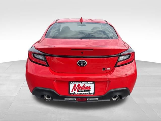 Used 2022 Toyota GR86 w/ ALL Weather Mat Package (TMS) image 6