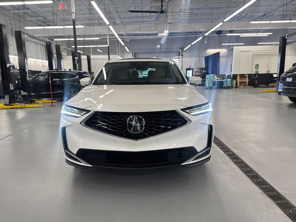 Certified 2026 Acura MDX w/ Technology Package AWD/4WD image 8