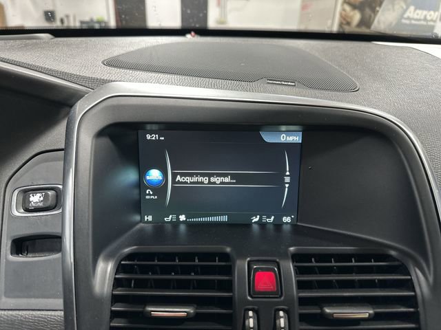 Used 2016 Volvo XC60 T5 Platinum w/ Climate Package FWD image 16