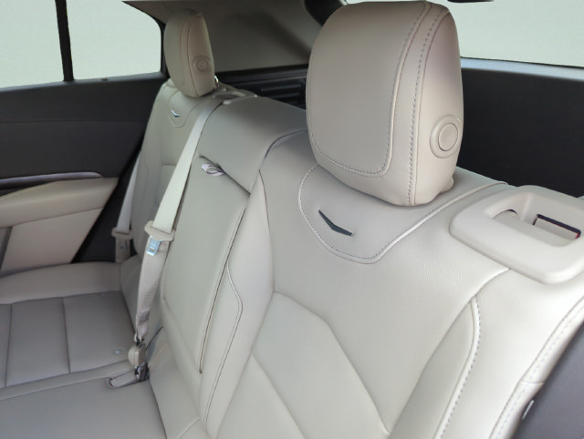 Used 2019 Cadillac XT4 Luxury FWD image 29