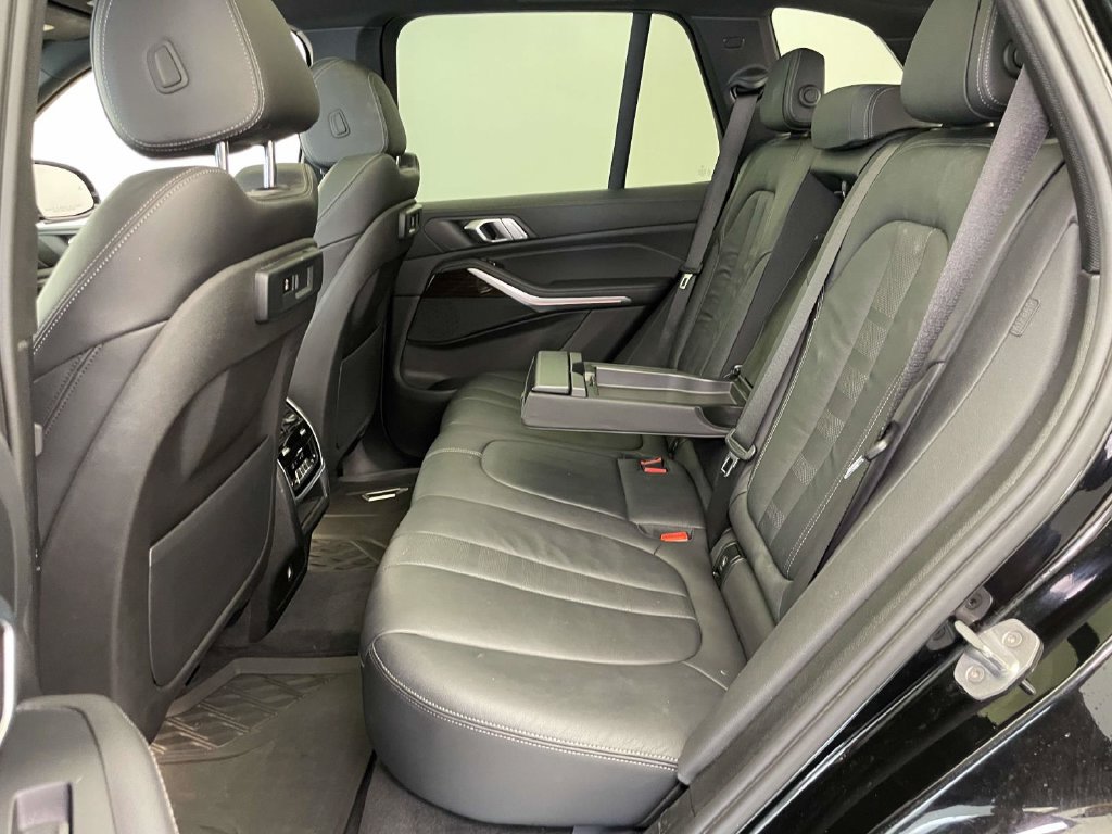 Used 2020 BMW X5 xDrive40i w/ Convenience Package AWD/4WD image 18