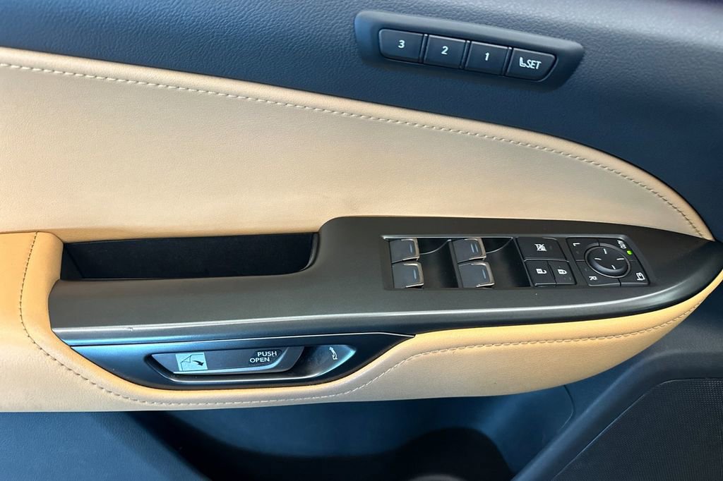 Used 2024 Lexus NX 350 AWD w/ Premium Package image 11