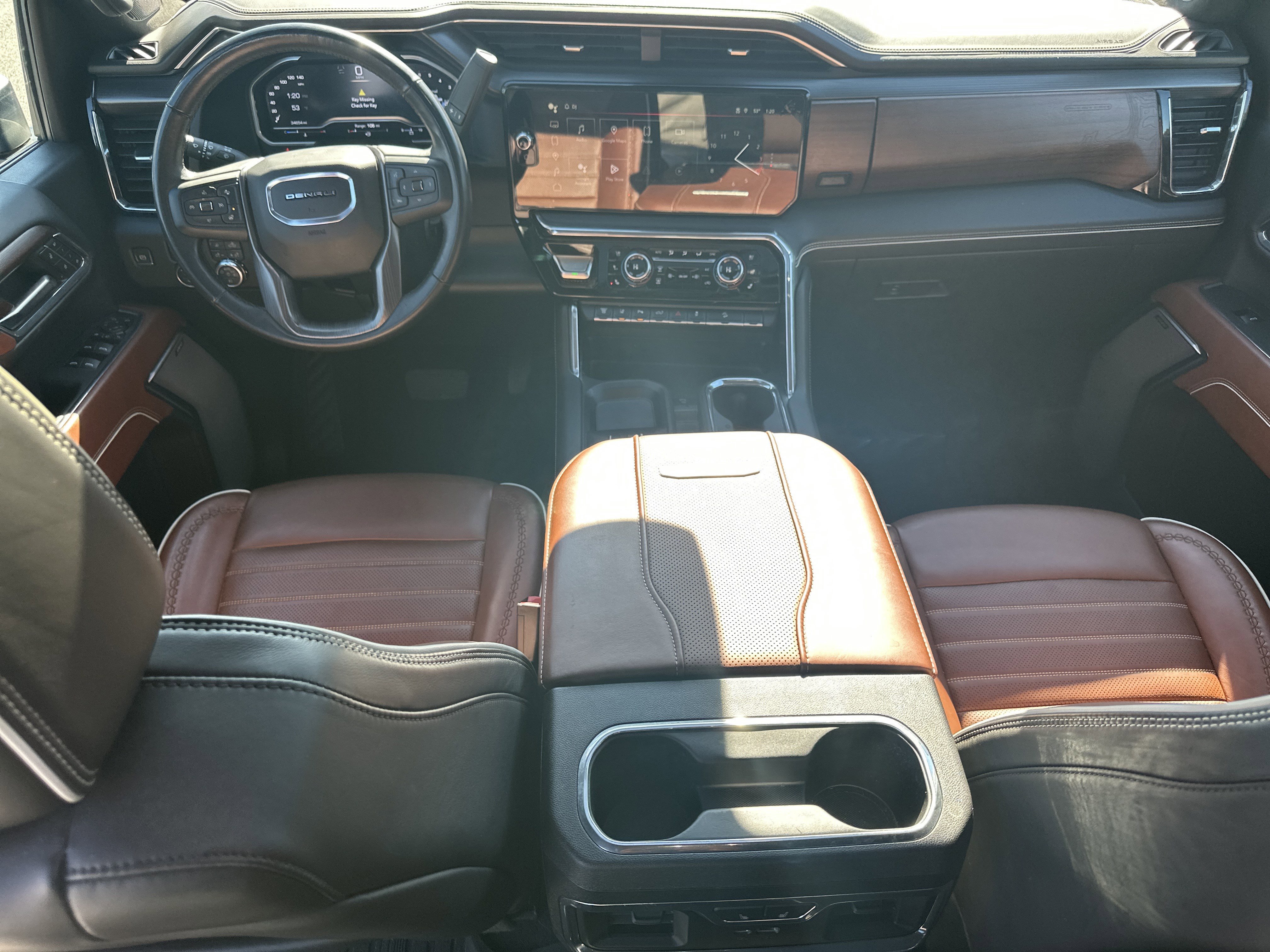 Used 2024 GMC Sierra 3500 Denali Ultimate image 19