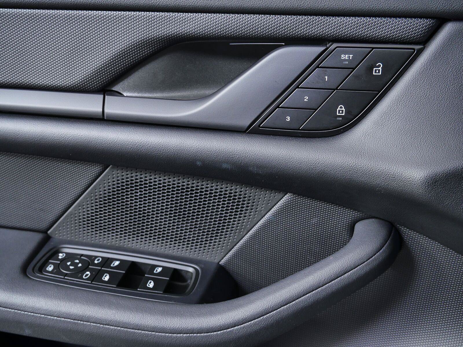 Certified 2024 Porsche Taycan RWD image 15