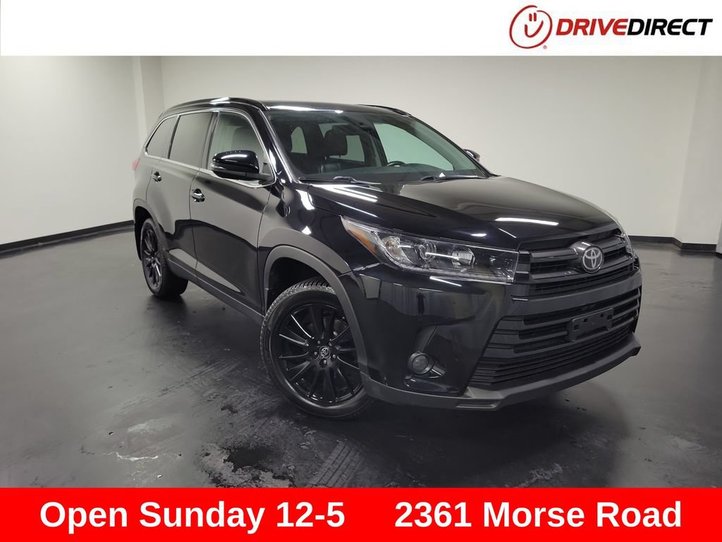 Used 2019 Toyota Highlander SE