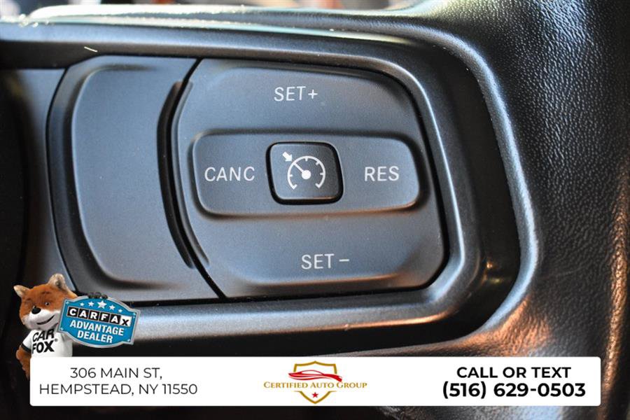 Used 2022 Jeep Gladiator Willys image 17