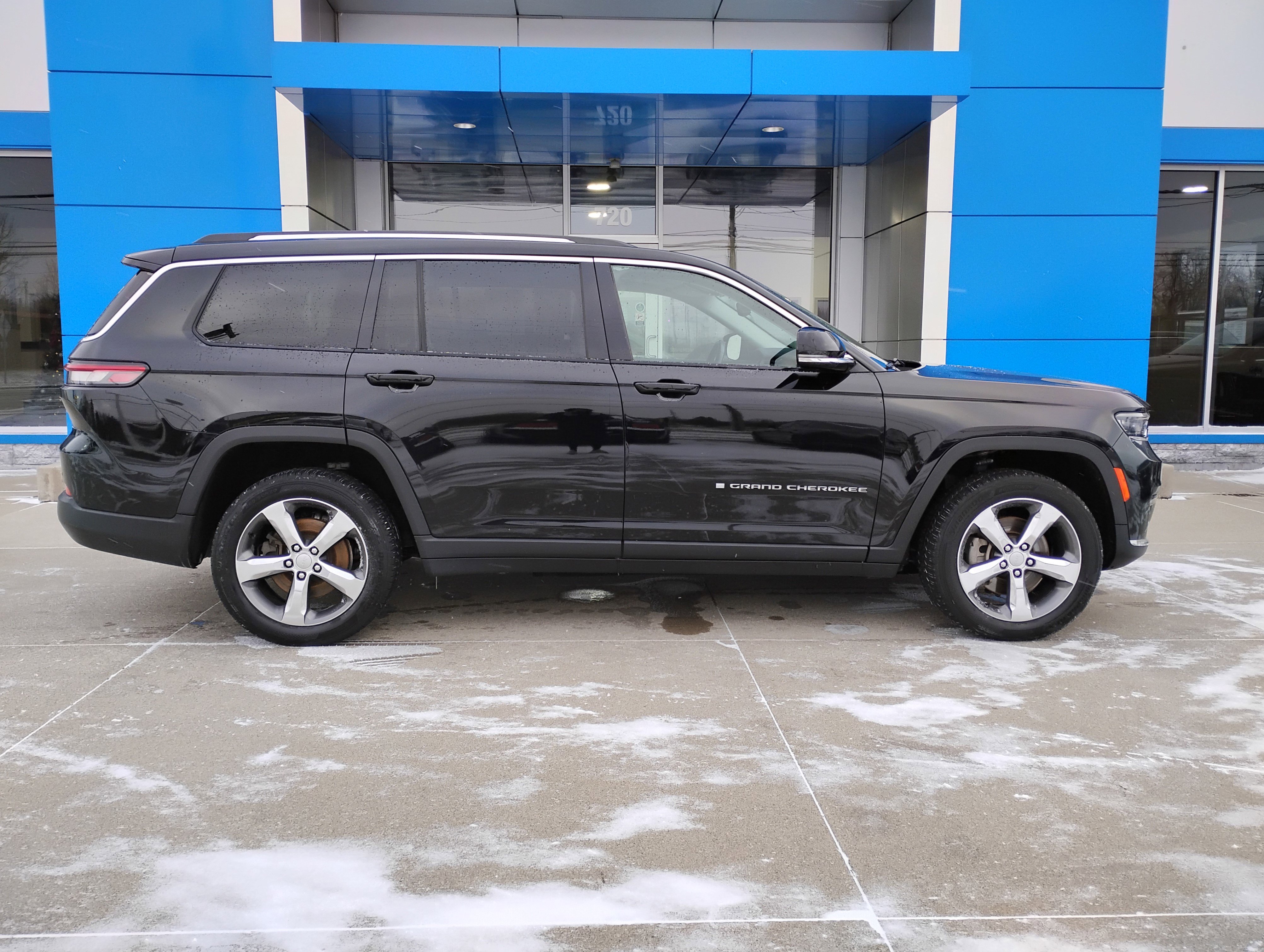 Used 2021 Jeep Grand Cherokee L Limited image 35