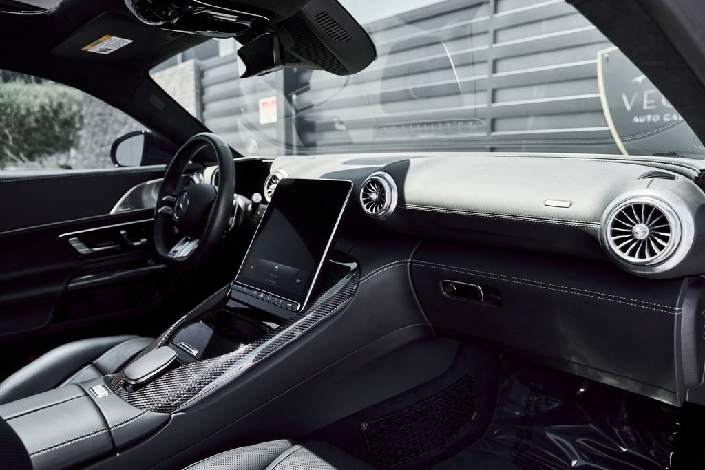 Used 2025 Mercedes-Benz AMG GT 63 image 39