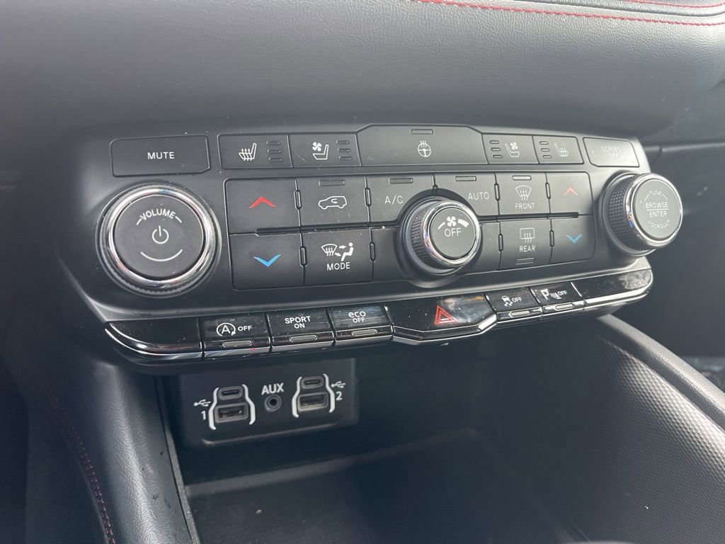 Used 2023 Dodge Durango GT image 37