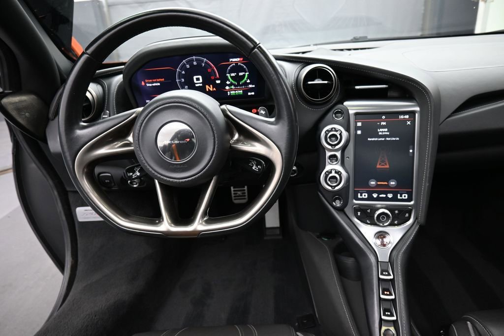 Used 2019 McLaren 720S Luxury RWD image 12