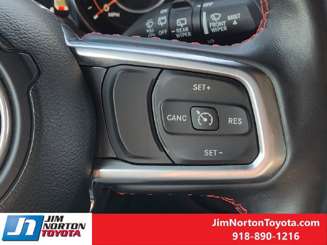 Used 2023 Jeep Wrangler Unlimited Rubicon w/ LED Lighting Group AWD/4WD image 29