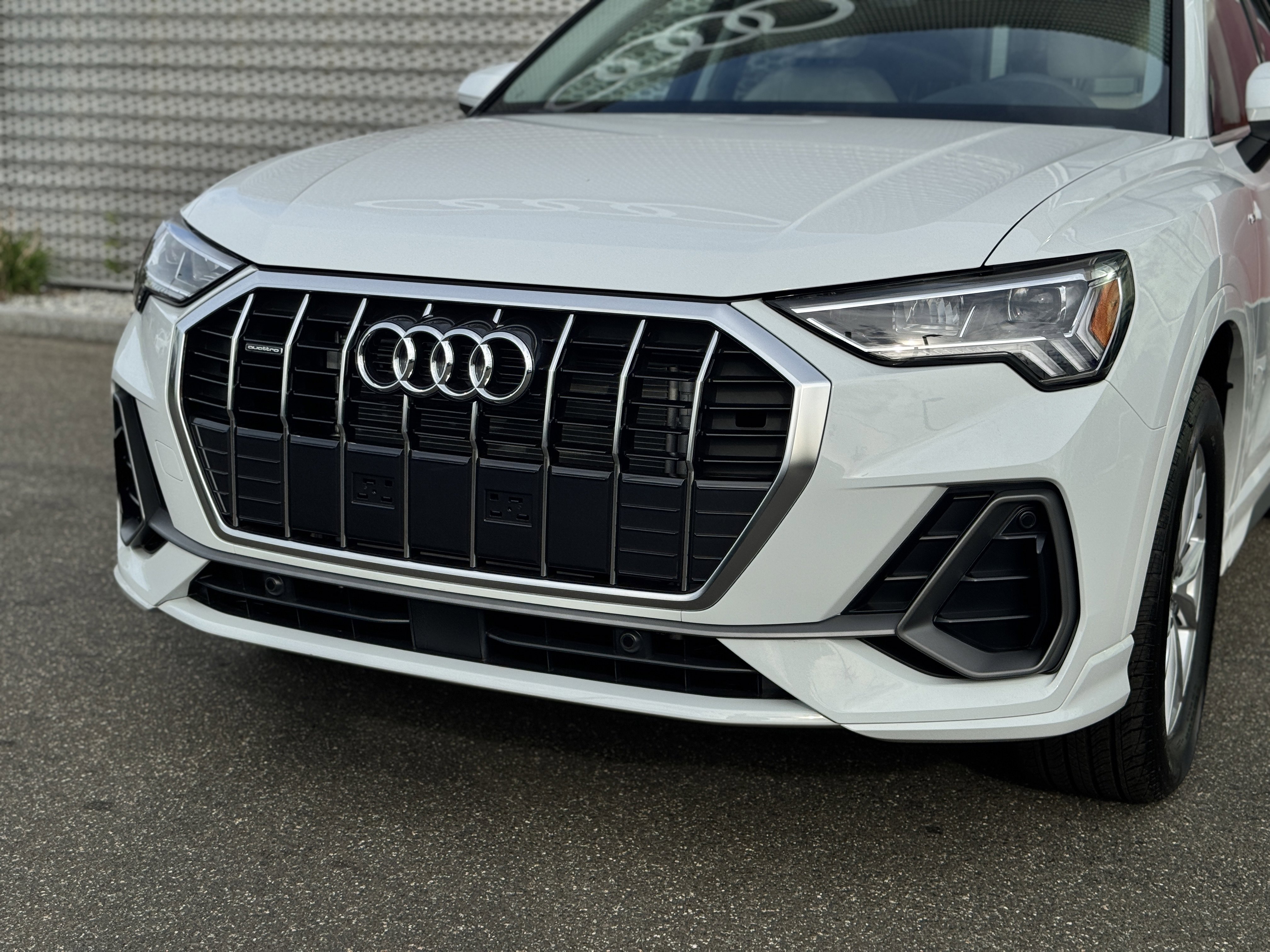 New 2025 Audi Q3 2.0T Premium image 7