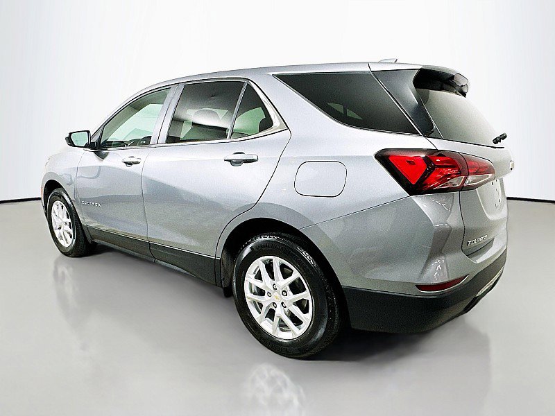 Used 2023 Chevrolet Equinox LT FWD image 4