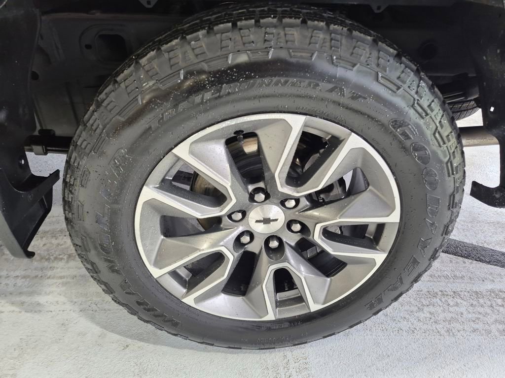 Used 2020 Chevrolet Silverado 1500 RST w/ All-Star Edition image 8