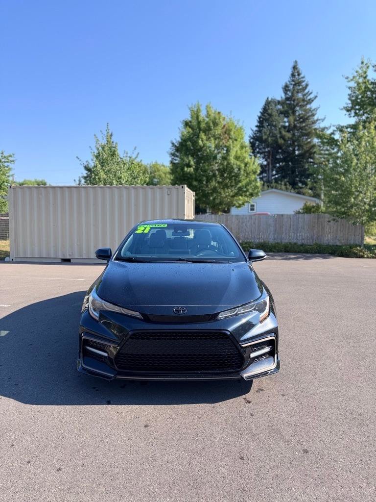 Used 2021 Toyota Corolla SE w/ Carpet Mat Package (TMS) FWD image 2