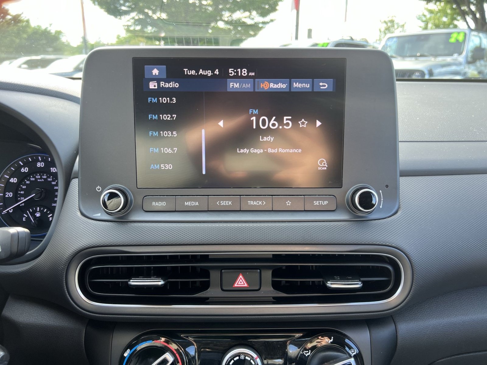 Used 2023 Hyundai Kona SE AWD/4WD image 17