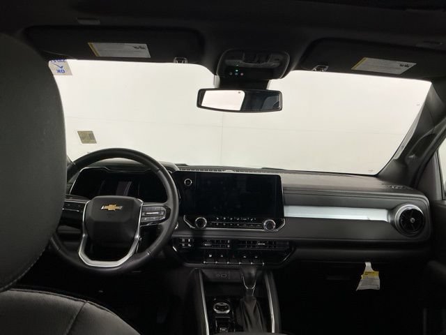 Used 2024 Chevrolet Colorado LT w/ LT Convenience Package III AWD/4WD image 25