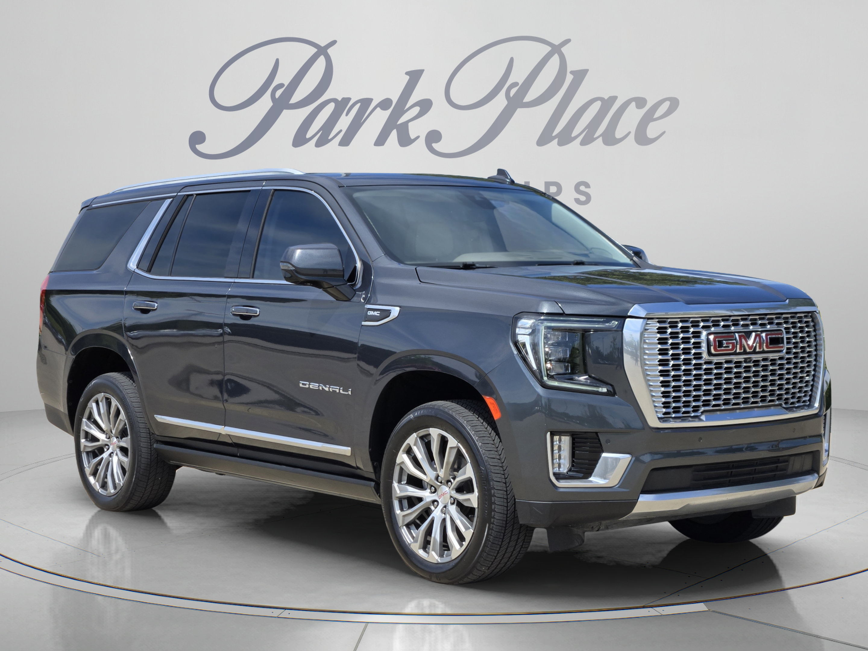 Used 2021 GMC Yukon Denali w/ Denali Ultimate Package AWD/4WD image 7