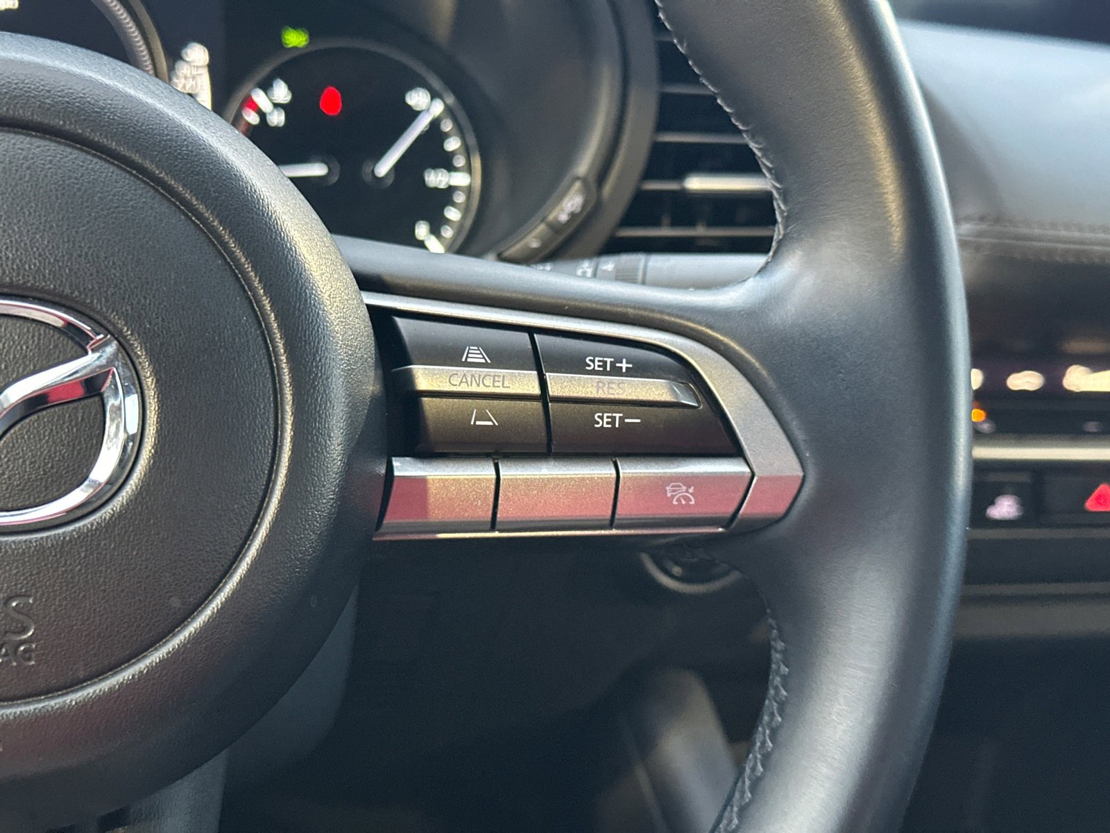 Used 2021 MAZDA MAZDA3 s image 20