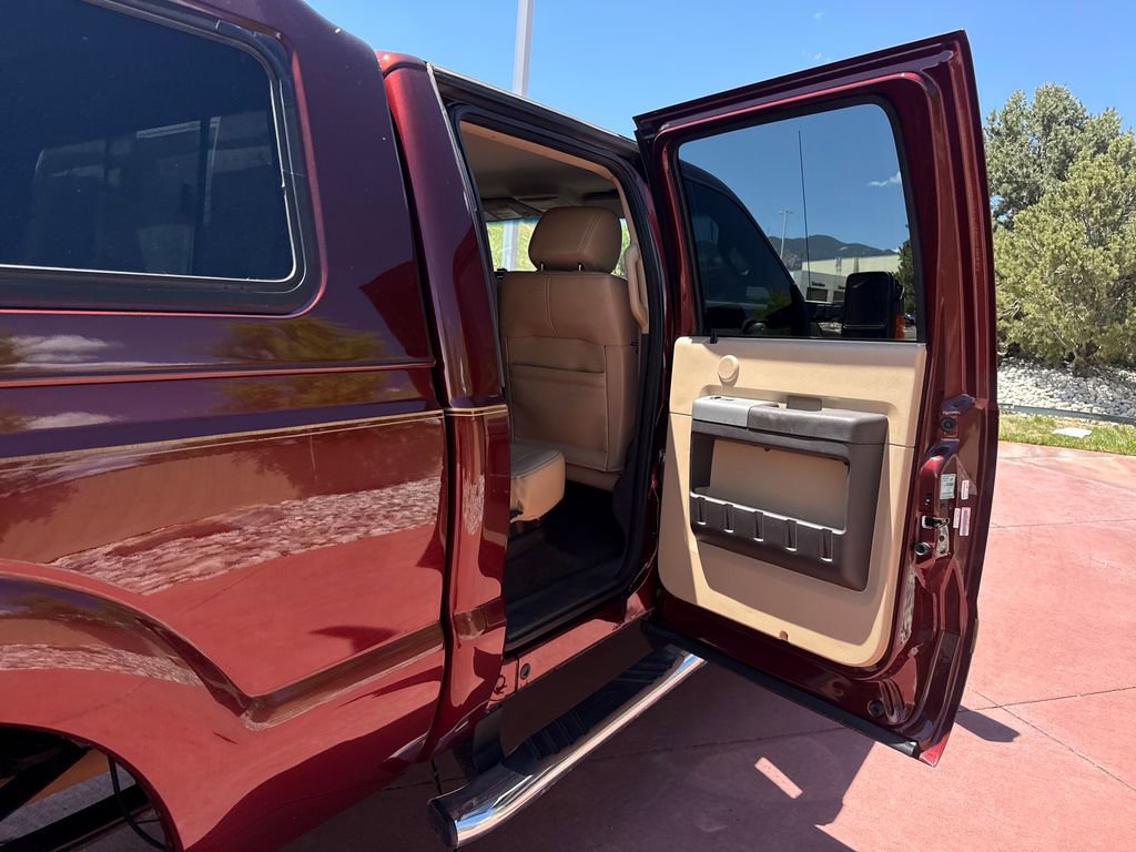 Used 2015 Ford F350 Lariat w/ Lariat Interior Package AWD/4WD image 24