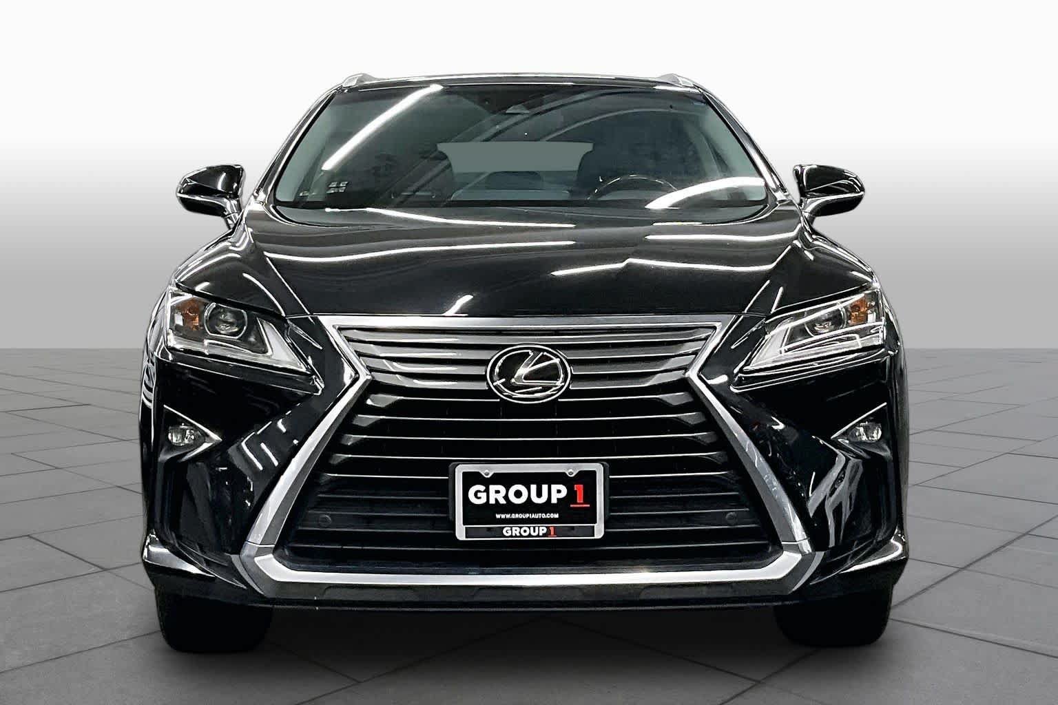 Used 2019 Lexus RX 350 FWD w/ Navigation Package image 3