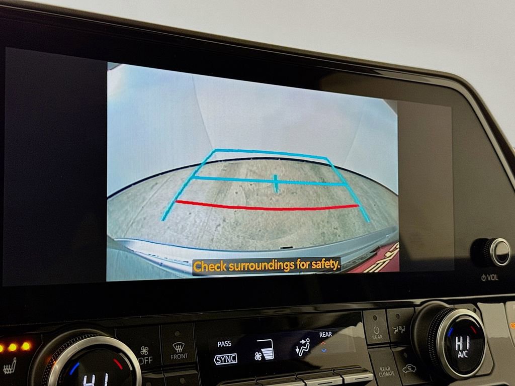 Certified 2023 Toyota Highlander XLE image 15