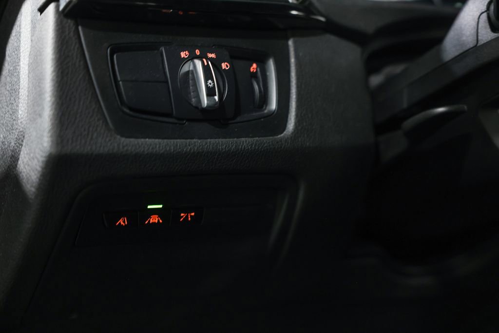 Used 2017 BMW M3 image 39